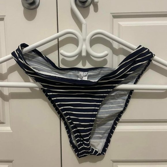 FigLeaves Bikini Set Striped - Picture 3 of 3